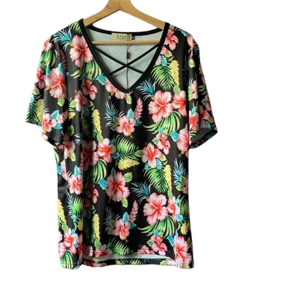SSLR women's size XL Hawaiian black floral blouse - Picture 1 of 5